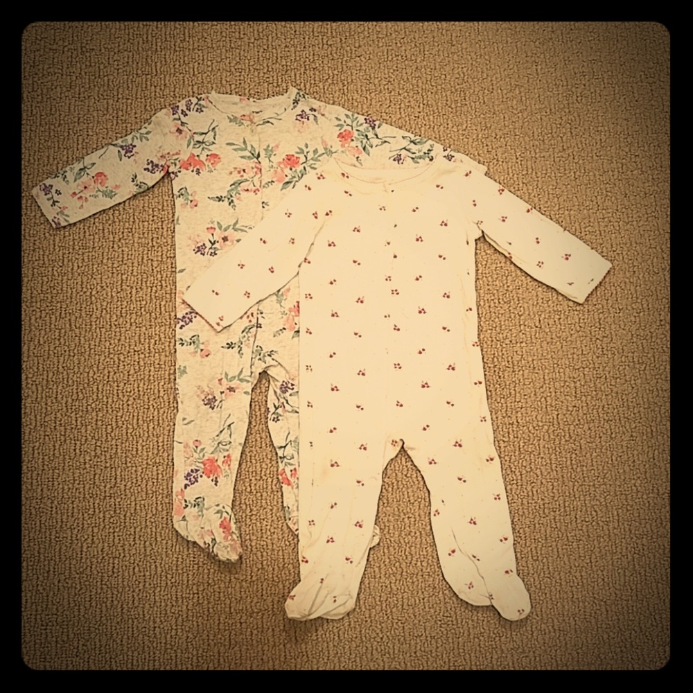 Baby Girl Pajamas Size 9 months 9M